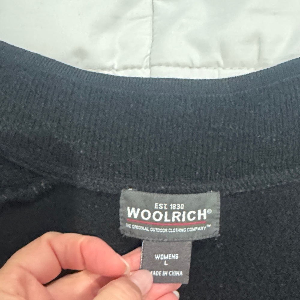 Woolrich Women's Black Knitwear